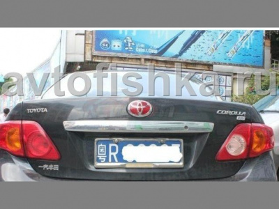 Toyota Vios (06-11) оригинальные красные эмблемы на капот и заднюю крышку багажника, комплект 2 шт.