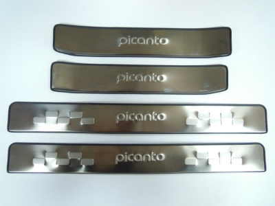Kia Picanto (11–) Накладки на дверные пороги с логотипом, нерж.